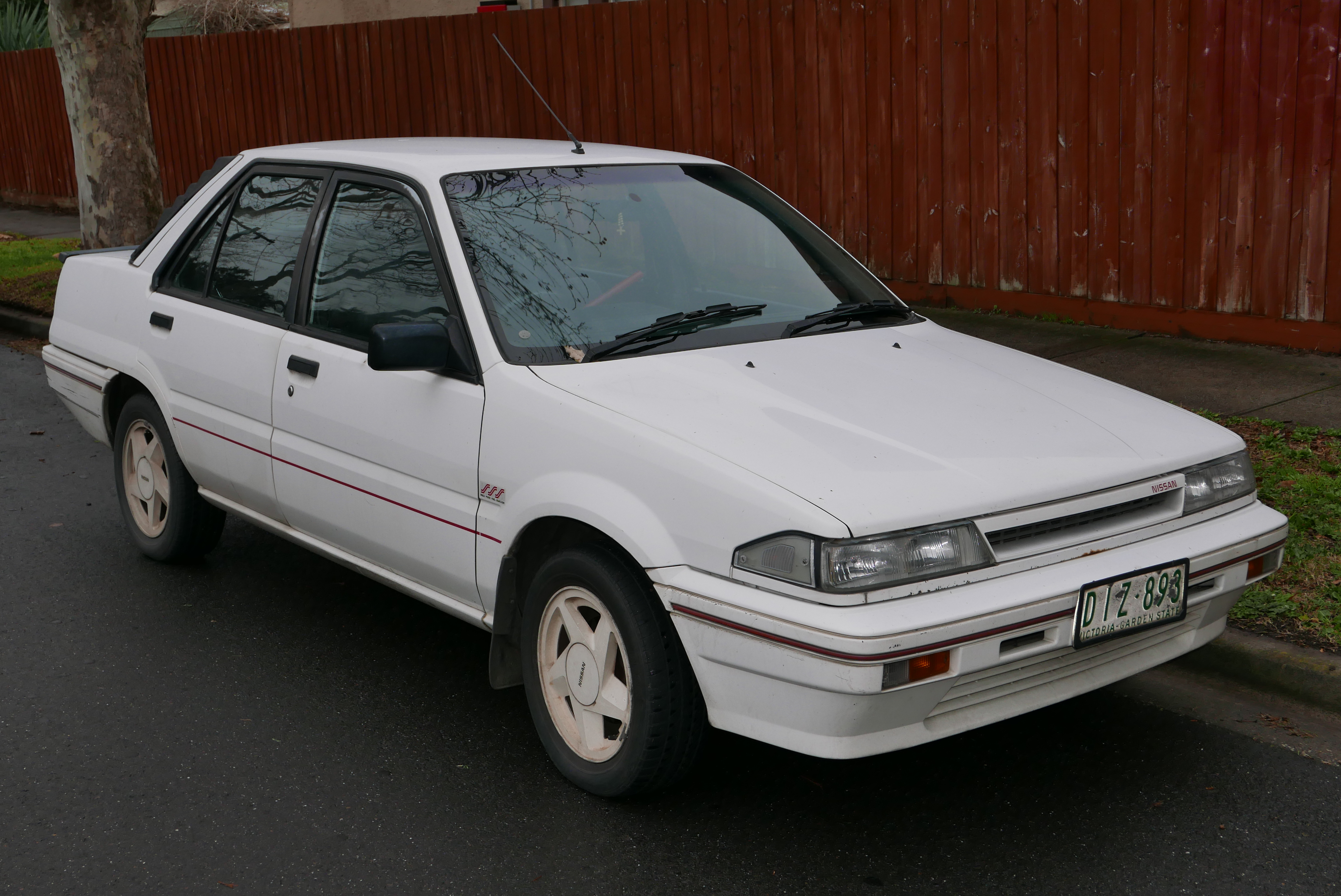 Nissan Pulsar III (N13) 1986 - 1990 Sedan #3