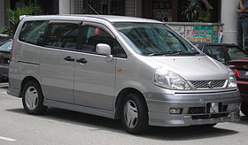 Nissan Serena II (C24) 1999 - 2005 Minivan #7