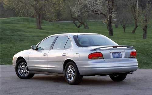 Oldsmobile Intrigue 1998 - 2002 Sedan #1