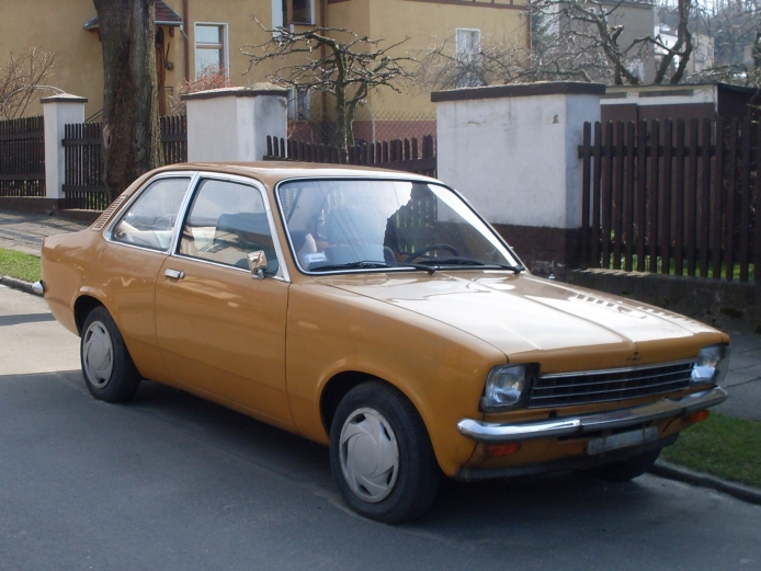 Opel Kadett C 1973 - 1979 Sedan #7