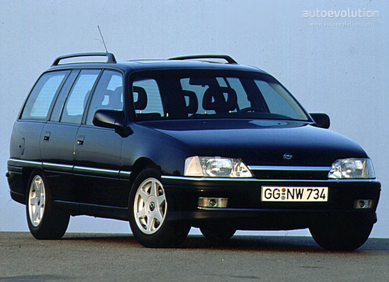 Opel Omega A 1986 - 1993 Sedan #4