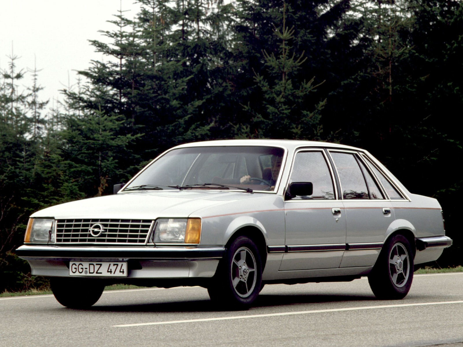 Opel Senator A 1978 - 1987 Sedan #2