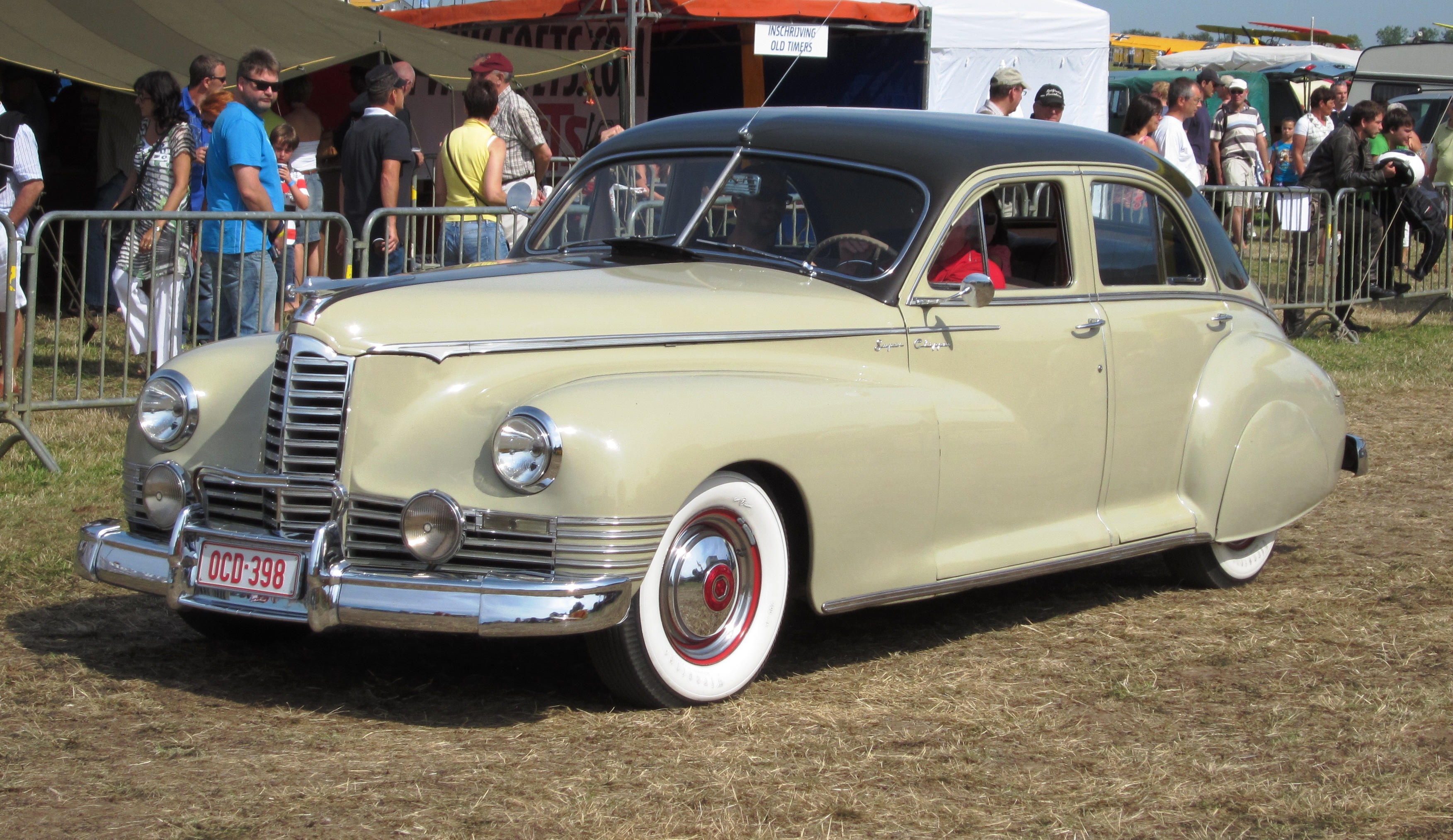 Packard Clipper 1941 - 1947 Sedan #5