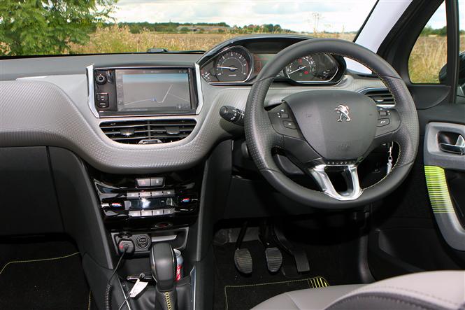 Peugeot 208 I 2012 - 2015 Hatchback 5 door #4
