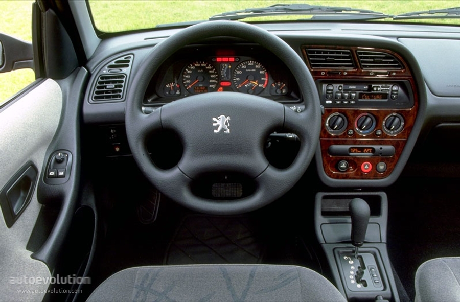 Peugeot 306 1993 - 2002 Sedan #5