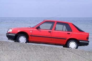Peugeot 309 I Restyling 1989 - 1993 Hatchback 3 door #2