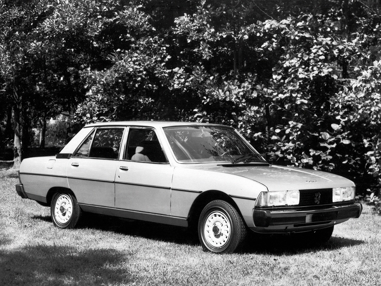 Peugeot 604 1975 - 1986 Sedan #3