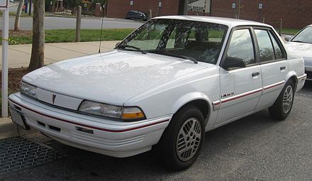 Pontiac Sunbird III 1988 - 1994 Sedan #5