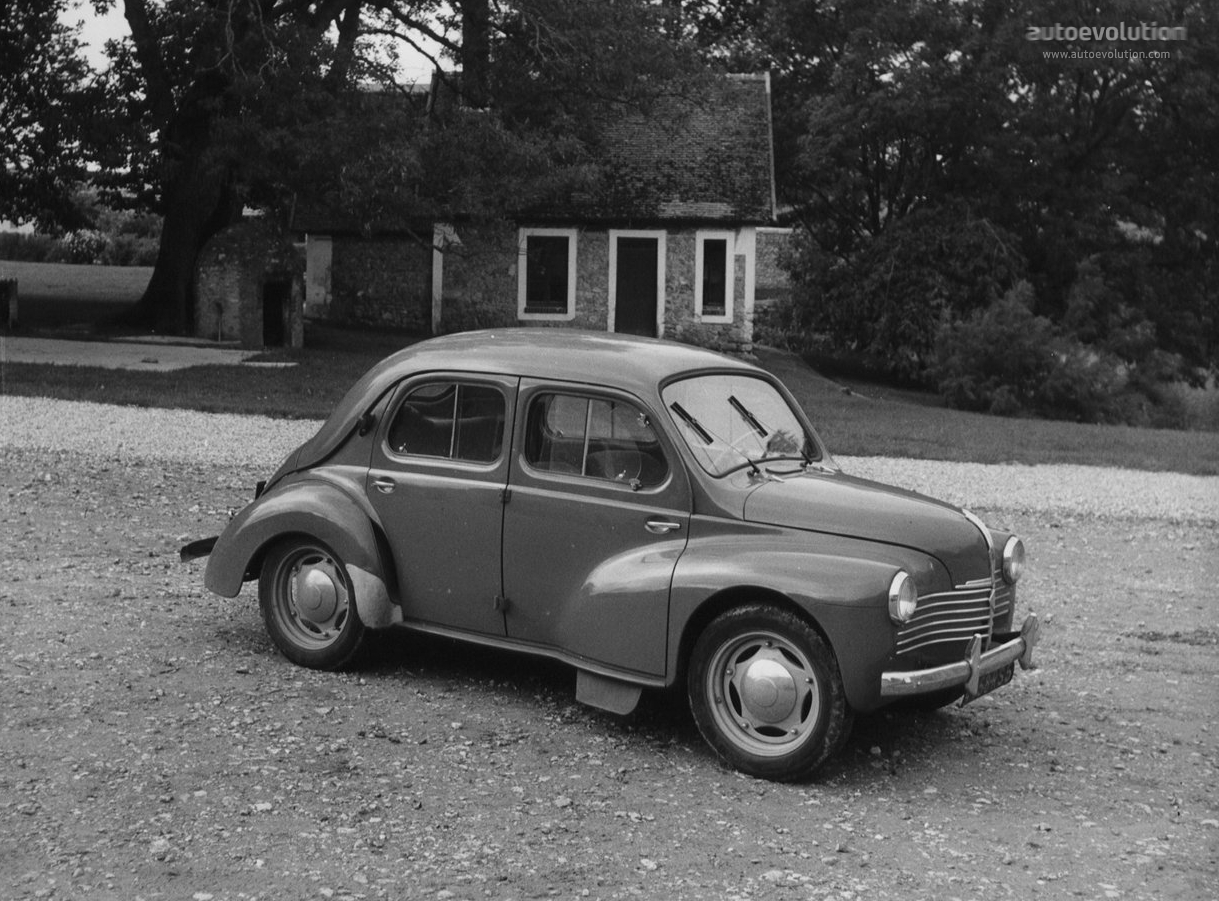 Renault 4CV 1947 - 1961 Sedan #2