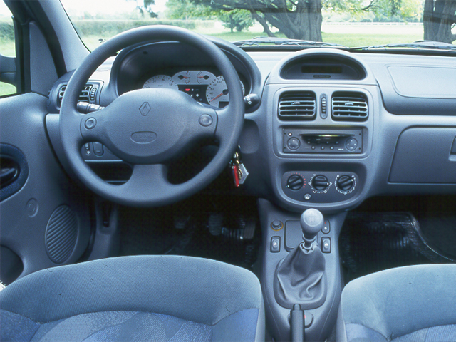 Renault Clio II 1998 - 2001 Hatchback 5 door #7