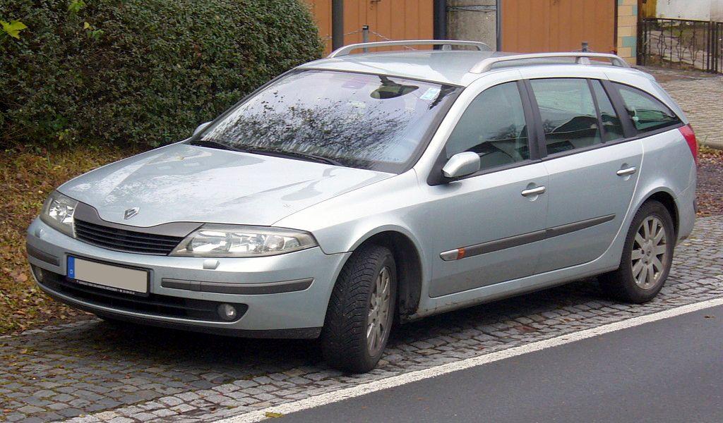 File:Renault Mégane II Phase I Grandtour 1.9 dCi Authentique.JPG -  Wikimedia Commons