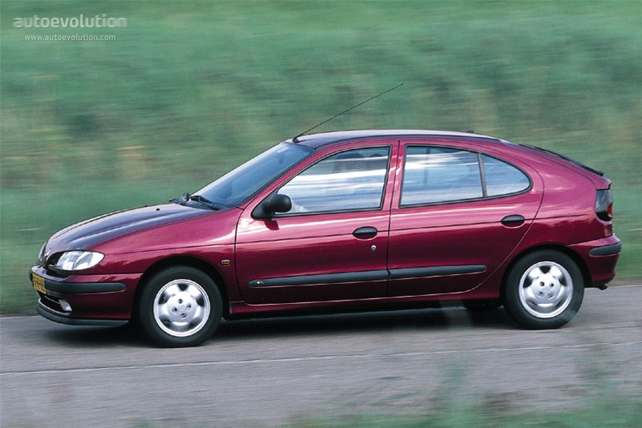 Renault Megane I 1995 - 1999 Hatchback 5 door #2