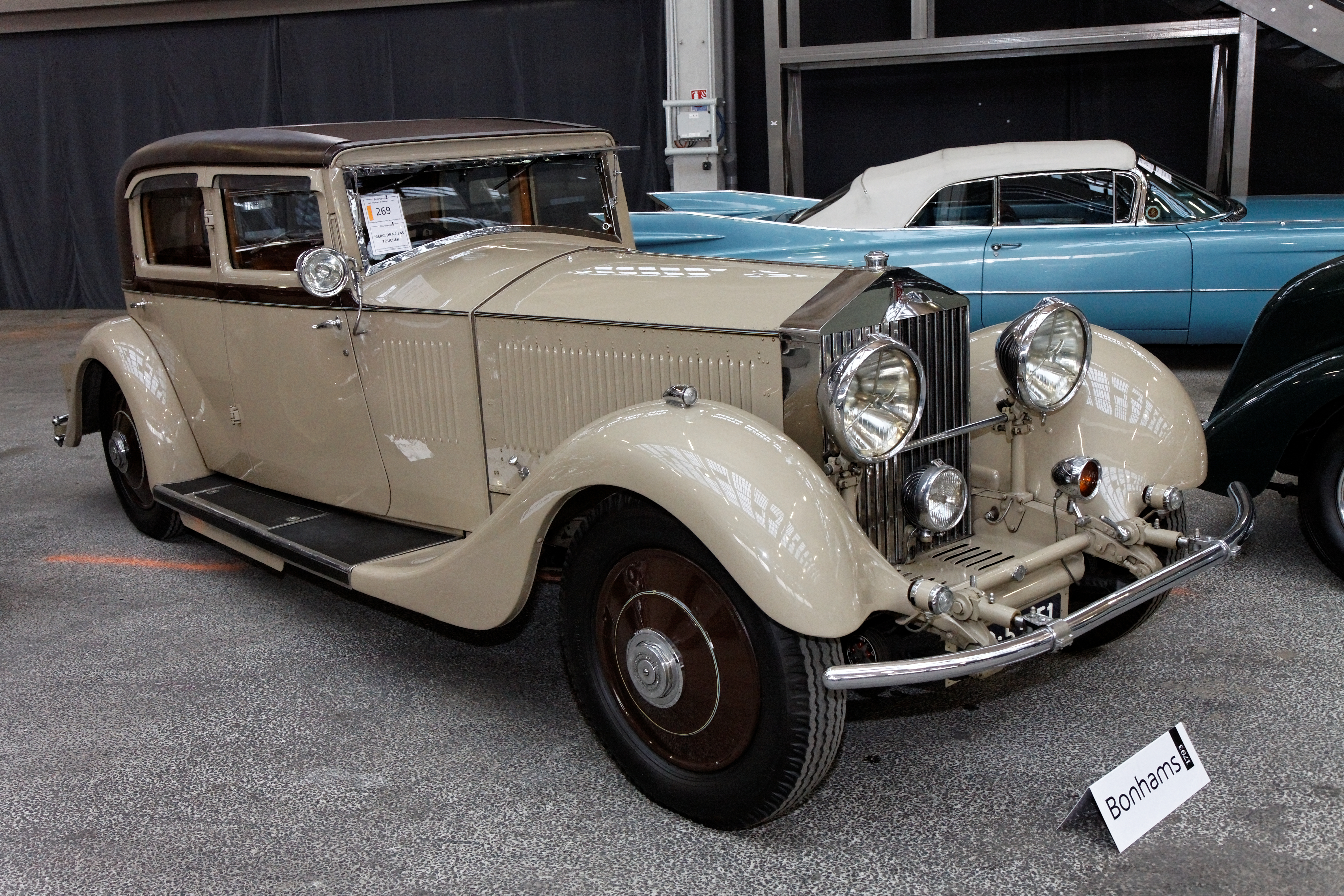 Rolls-Royce Phantom II 1929 - 1936 Sedan #2