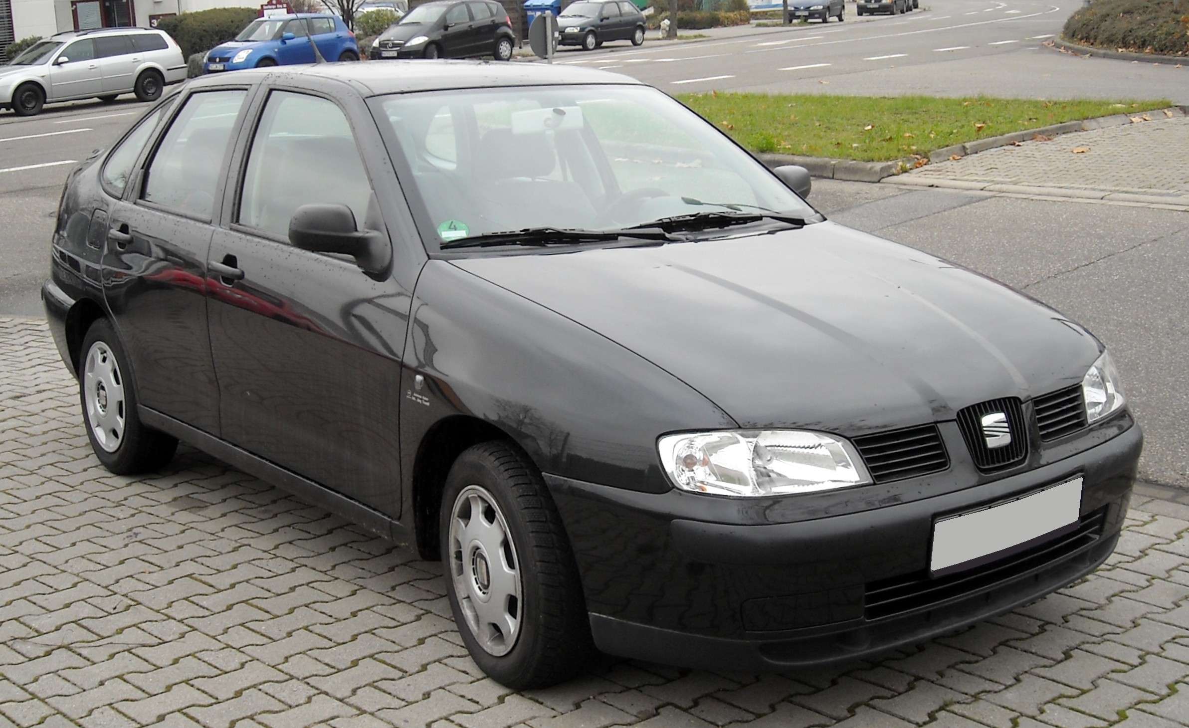 SEAT Cordoba I Restyling 1999 - 2002 Sedan #7