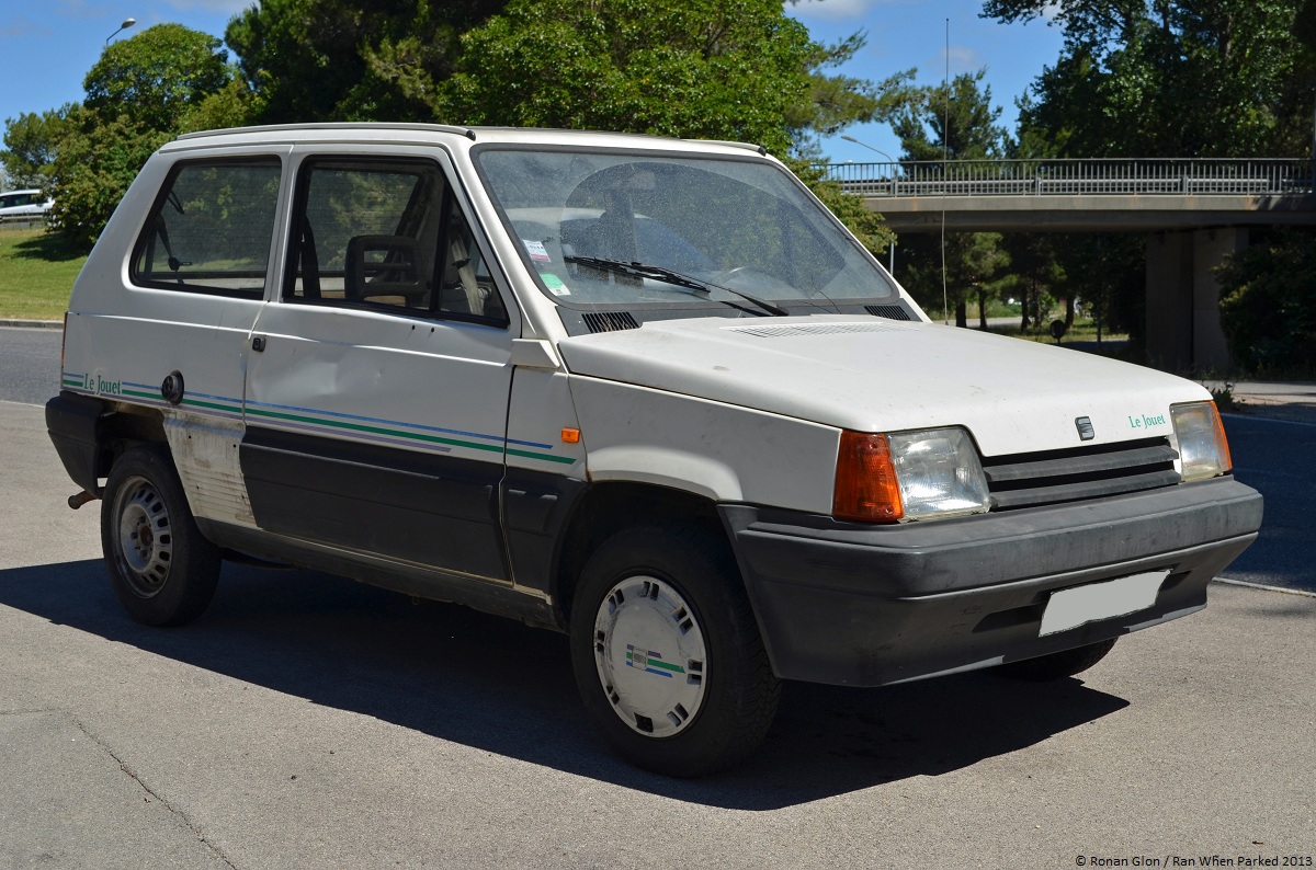SEAT Marbella 1986 - 1998 Hatchback 3 door #1