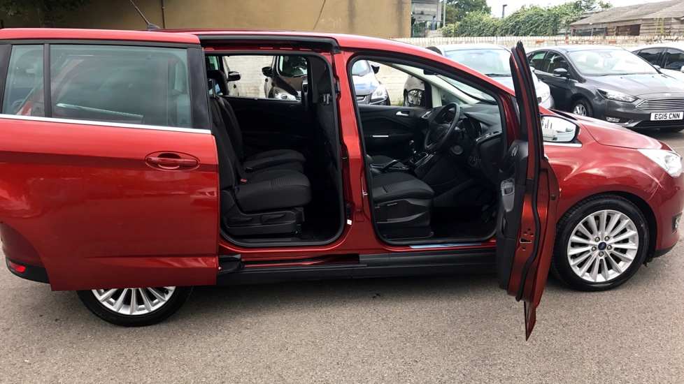 Skoda Roomster I Restyling 2010 - 2015 Compact MPV #1