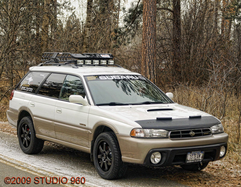 Subaru Outback II 1999 - 2003 Sedan #2