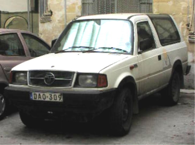 TATA Sierra 1993 - 2001 SUV 3 door #7