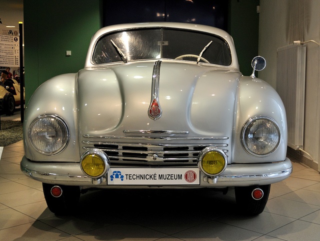 Tatra 57 1932 - 1949 Sedan 2 door #4