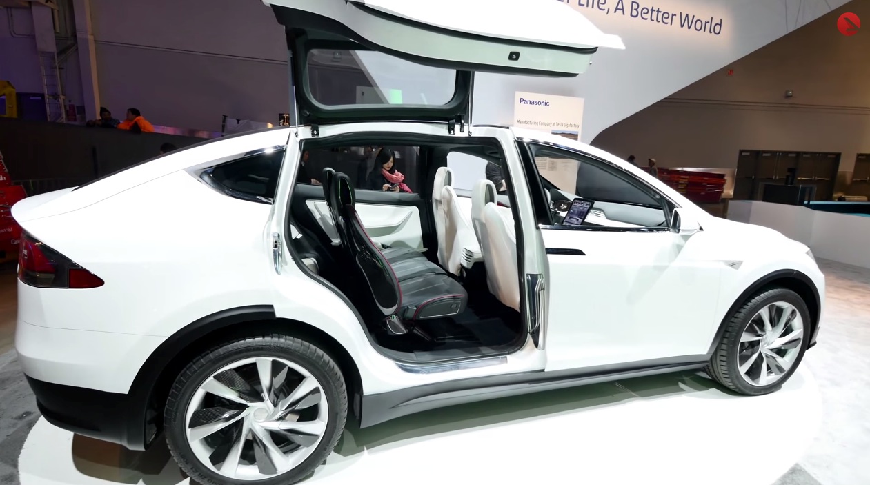 Tesla Model X 2015 - now SUV 5 door #4
