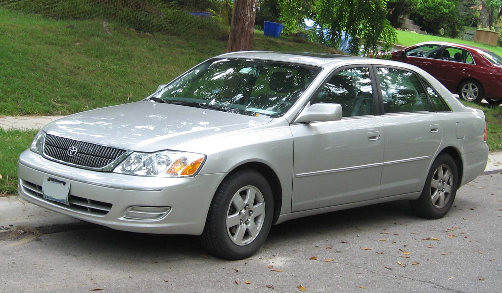 Toyota Avalon II 1999 - 2003 Sedan #5