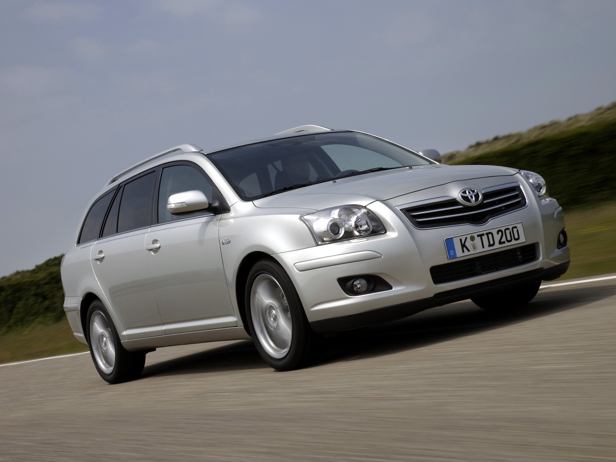 Toyota Avensis II Restyling 2006 - 2008 Station wagon 5 door #1