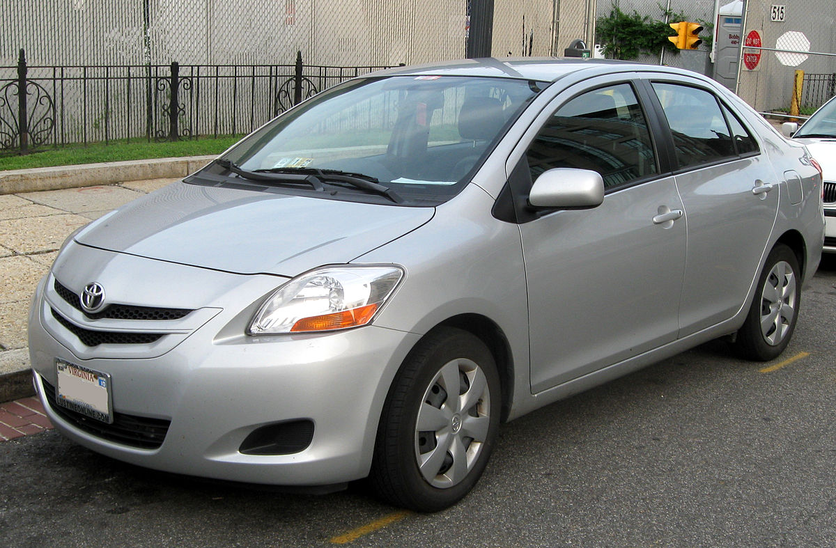 Toyota Yaris II 2005 - 2009 Sedan #4