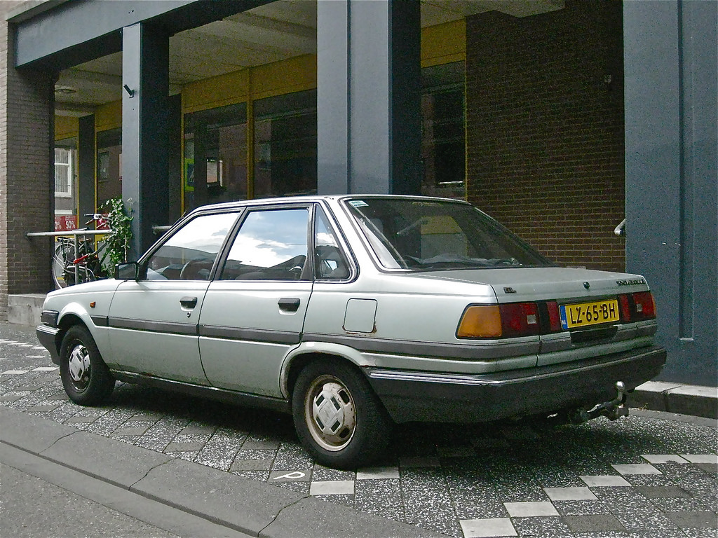Toyota Carina IV (T150) 1983 - 1988 Sedan #4
