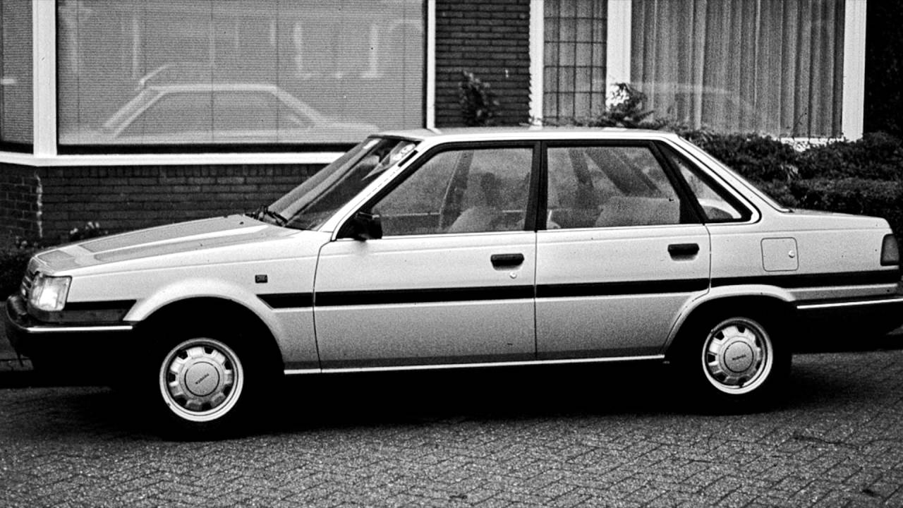 Toyota Carina IV (T150) 1983 - 1988 Sedan #6