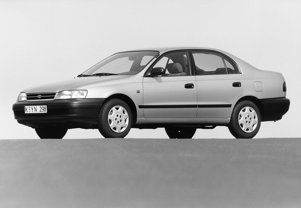 Toyota Carina VI (T190) 1992 - 1996 Sedan #1