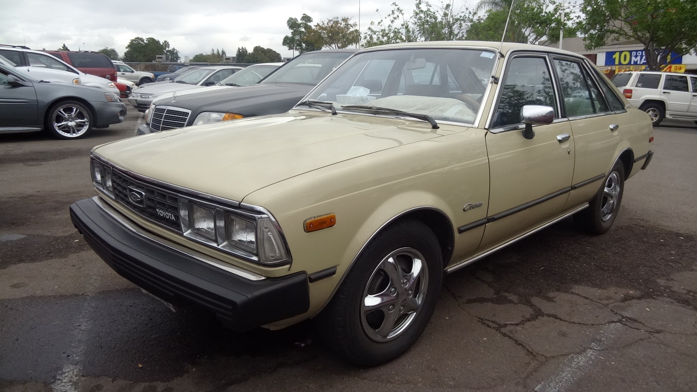 Toyota Corona VI (T130) 1979 - 1981 Liftback #2