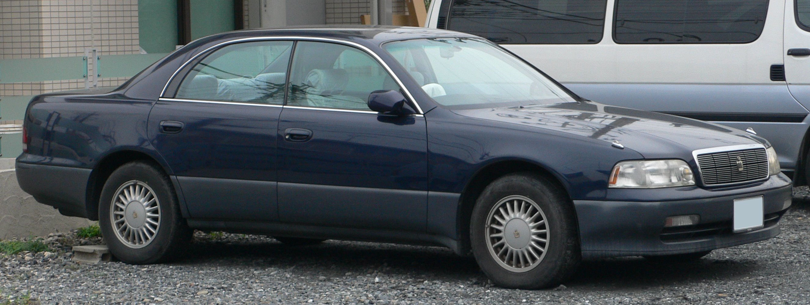 Toyota Crown Majesta I (S140) 1991 - 1995 Sedan #7
