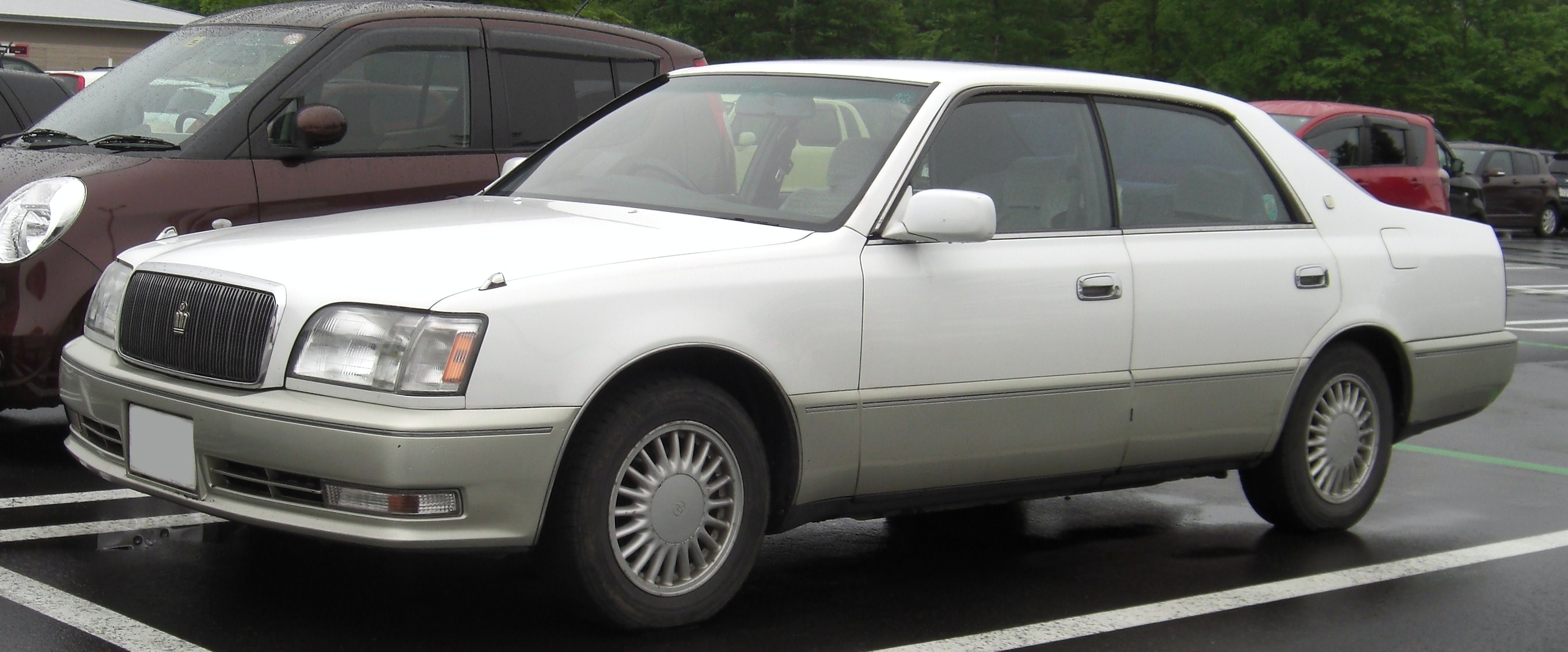 Toyota Crown Majesta I (S140) 1991 - 1995 Sedan #6