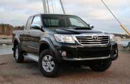 Toyota Hilux VII Restyling 2011 - 2015 Pickup #8