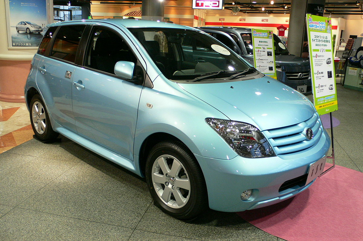 Toyota Ist I 2001 - 2007 Hatchback 5 door #7