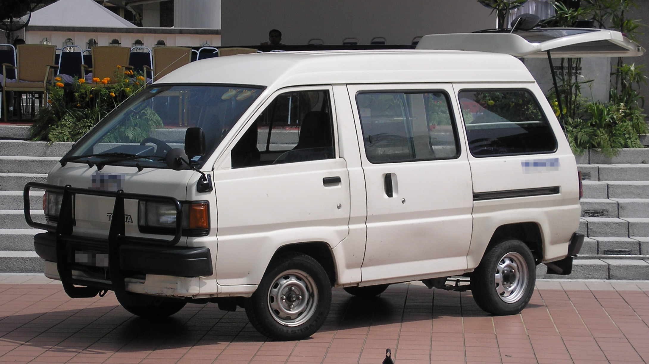 Toyota LiteAce III 1986 - 1992 Minivan #7