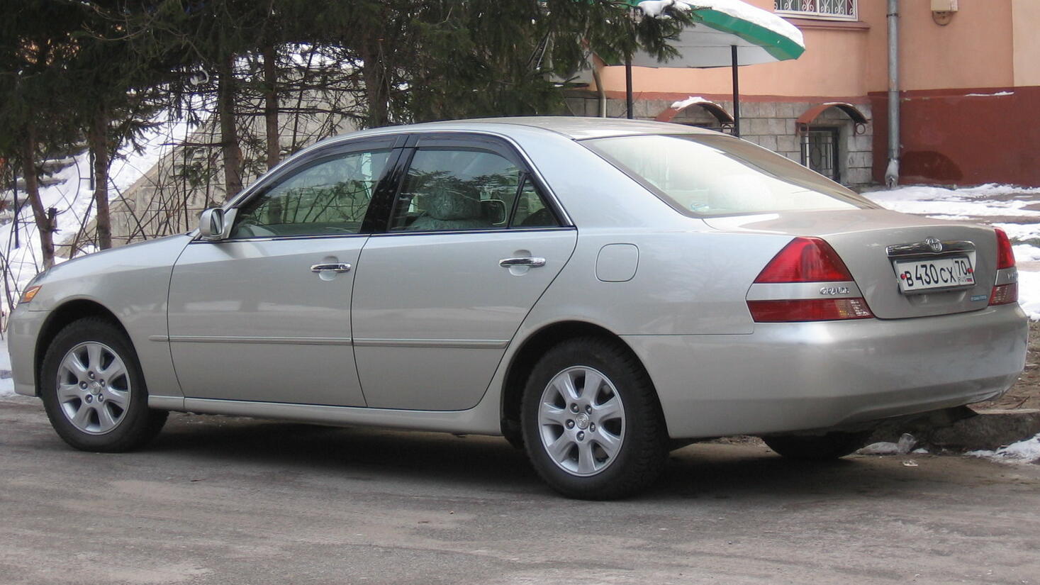 Toyota Mark II IX (X110) 2000 - 2007 Sedan #6