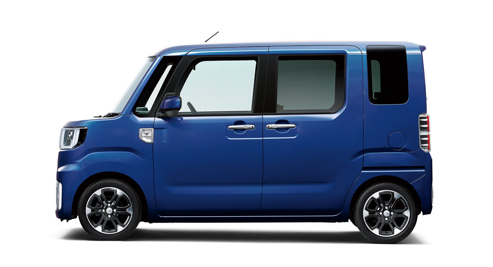 Toyota Pixis Mega 2015 - now Microvan #2