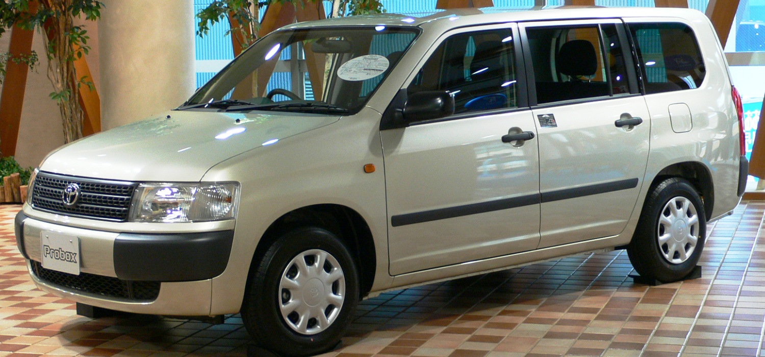 Toyota Succeed I 2002 - 2014 Station wagon 5 door #1