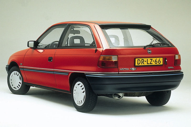 Vauxhall Astra F 1991 - 2002 Hatchback 3 door #5