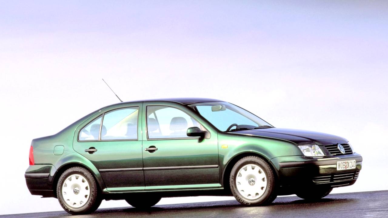 Volkswagen Bora 1998 - 2005 Sedan #3