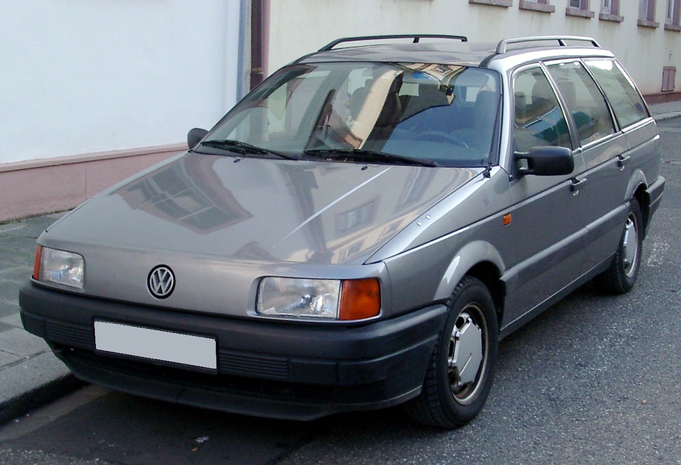 Volkswagen Passat B3 1988 - 1993 Station wagon 5 door #4