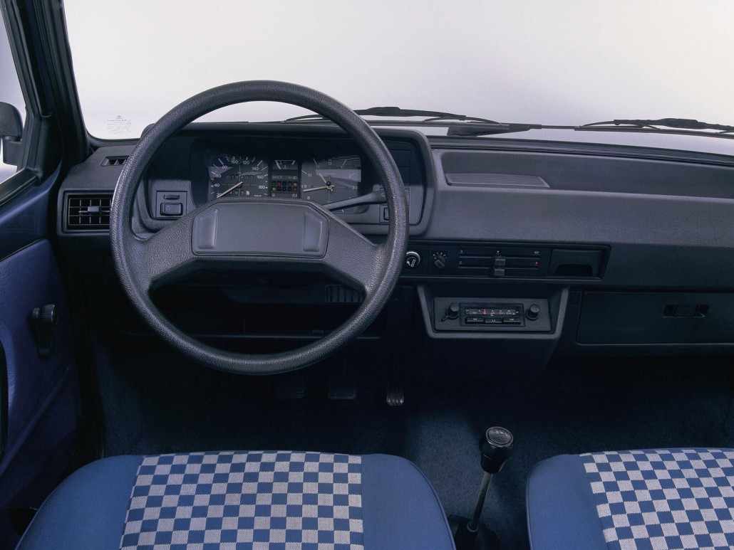Volkswagen Polo II 1981 - 1990 Coupe #7