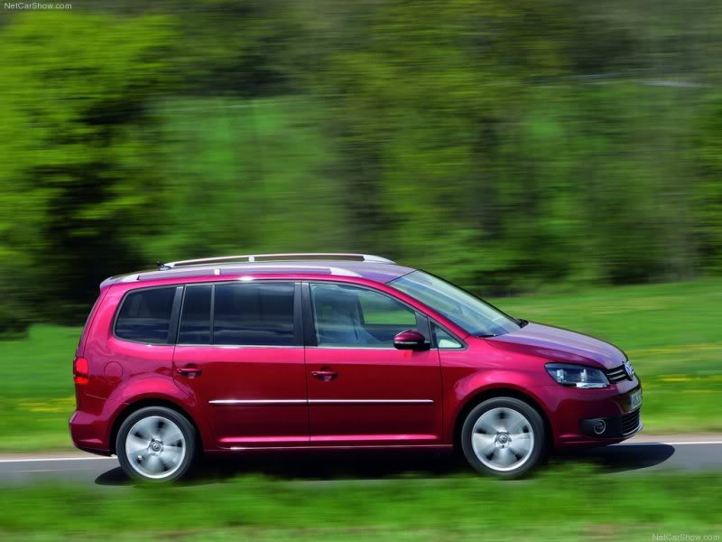 Volkswagen Touran I Restyling 2006 - 2010 Compact MPV #1