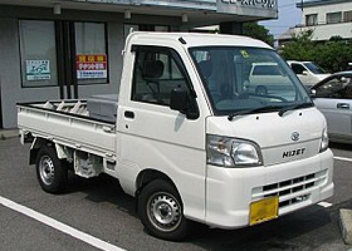 Daihatsu Delta Wagon
