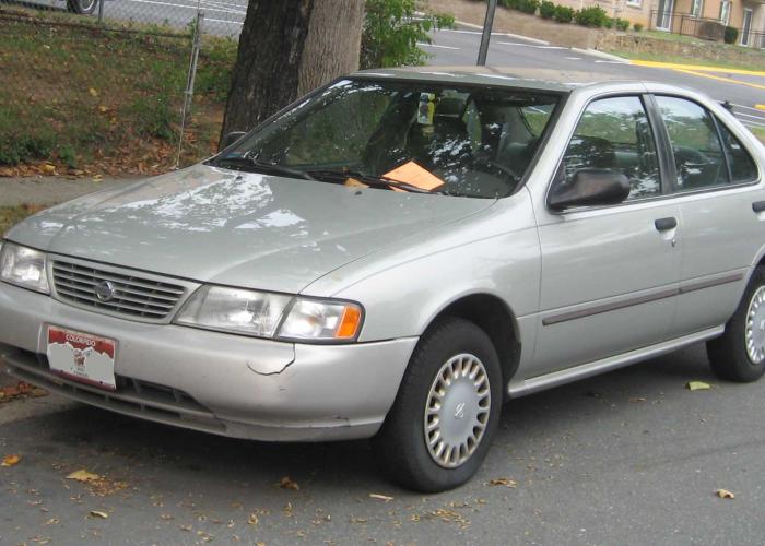 Nissan Lucino